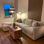 Stilvolles Ferienapartment Am Thermalbad Mit Blick In Appartamento *