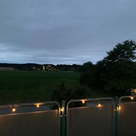 Stilvolles Ferienapartment Am Thermalbad Mit Blick In Apartment