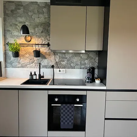 Stilvolles Ferienapartment Am Thermalbad Mit Blick In Apartment *